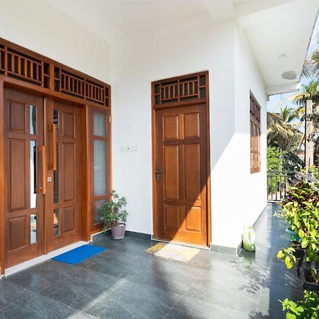 Kavi Villa Bentota Esterno foto